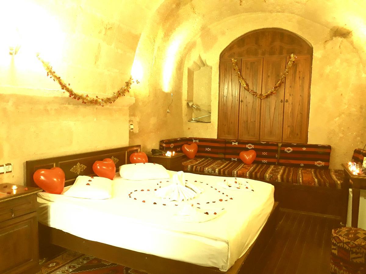 Cappadocia Palace Hotel อูร์กุบ ภายนอก รูปภาพ